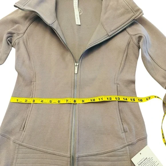 Lululemon Zip Up Radiant II Jacket Violet Verbena Womens M NWT EXPIRED COLOR! - Picture 9 of 12